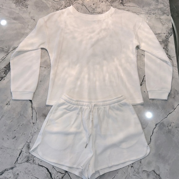 Waffle Lounge Set 🤍 - Picture 3 of 3